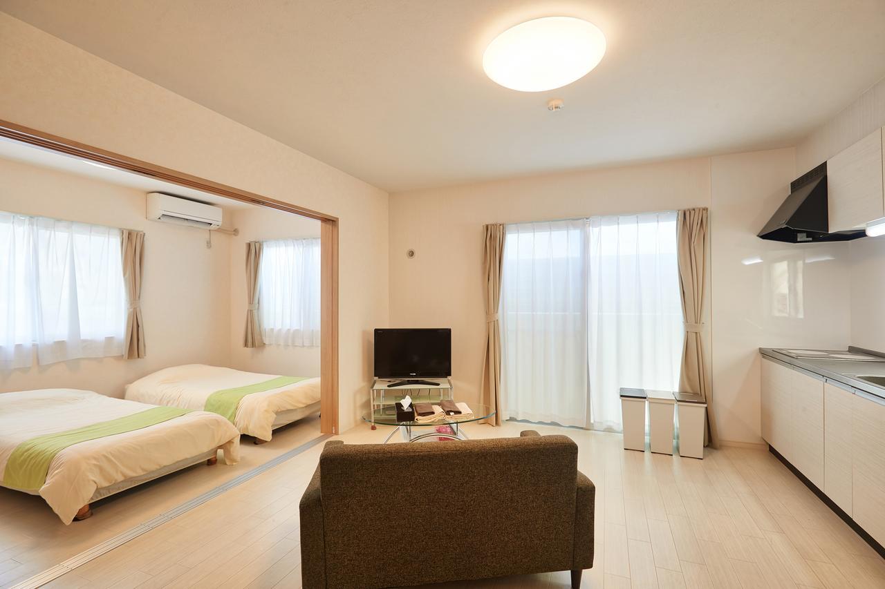 Rainbow Terrace Ginowan Apartment Exterior photo
