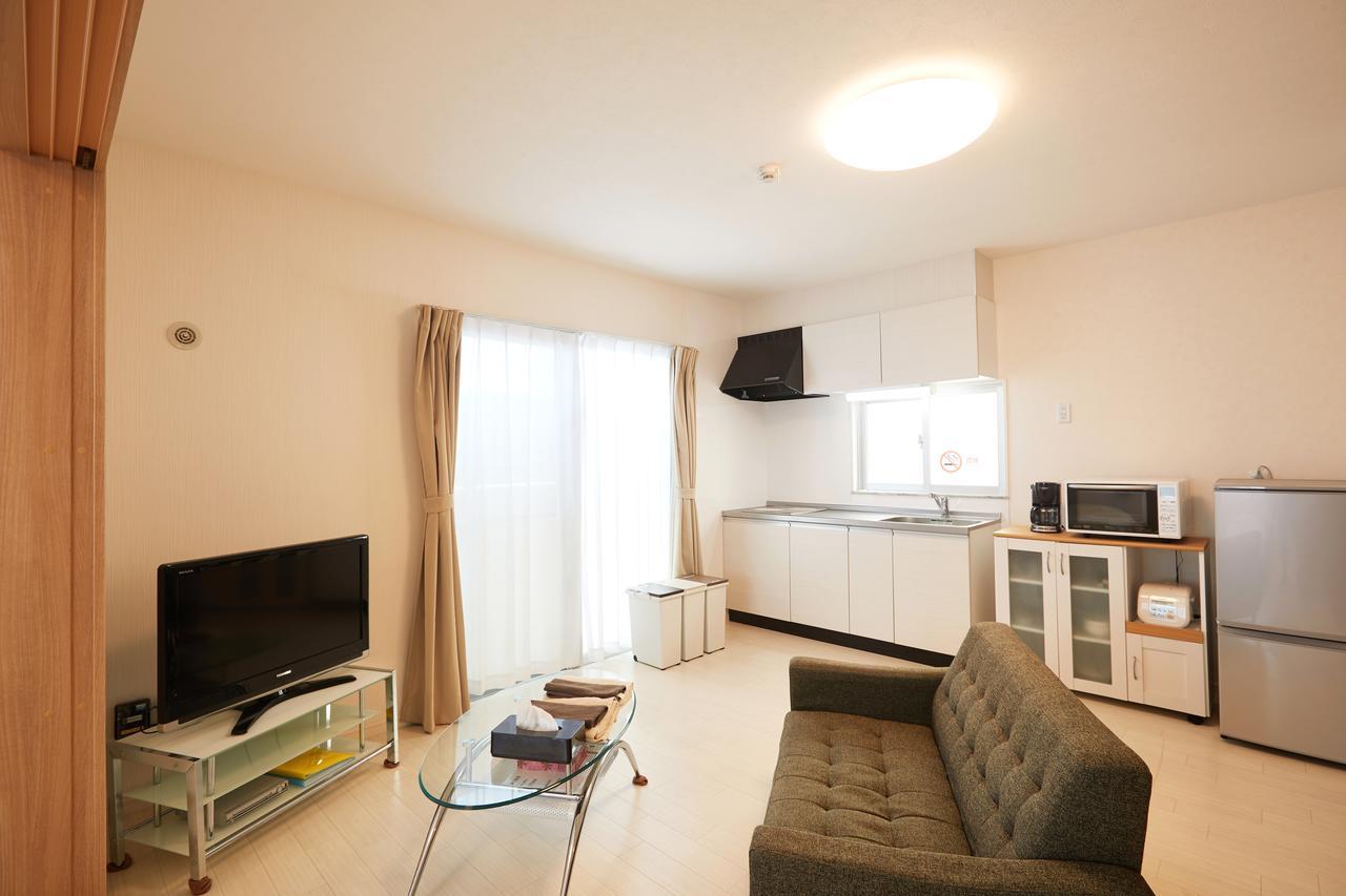 Rainbow Terrace Ginowan Apartment Exterior photo